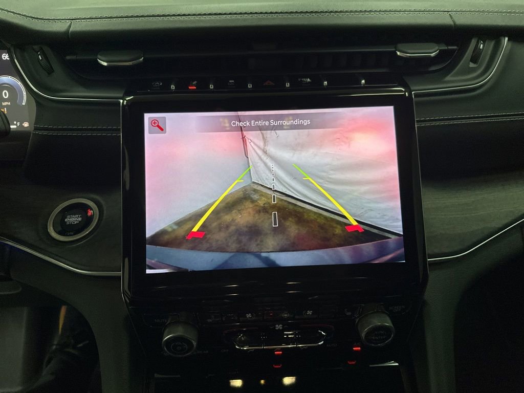 Used 2021 Jeep Grand Cherokee L Overland w/ Luxury Tech Group IV image 18