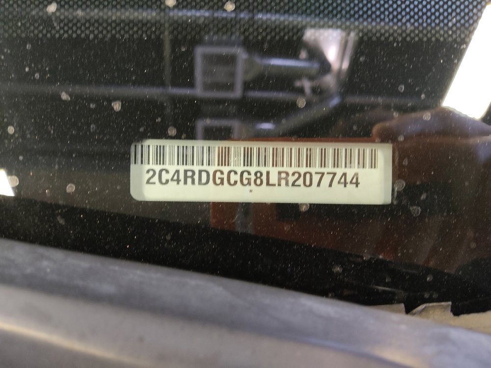 Used 2020 Dodge Grand Caravan SXT FWD image 33