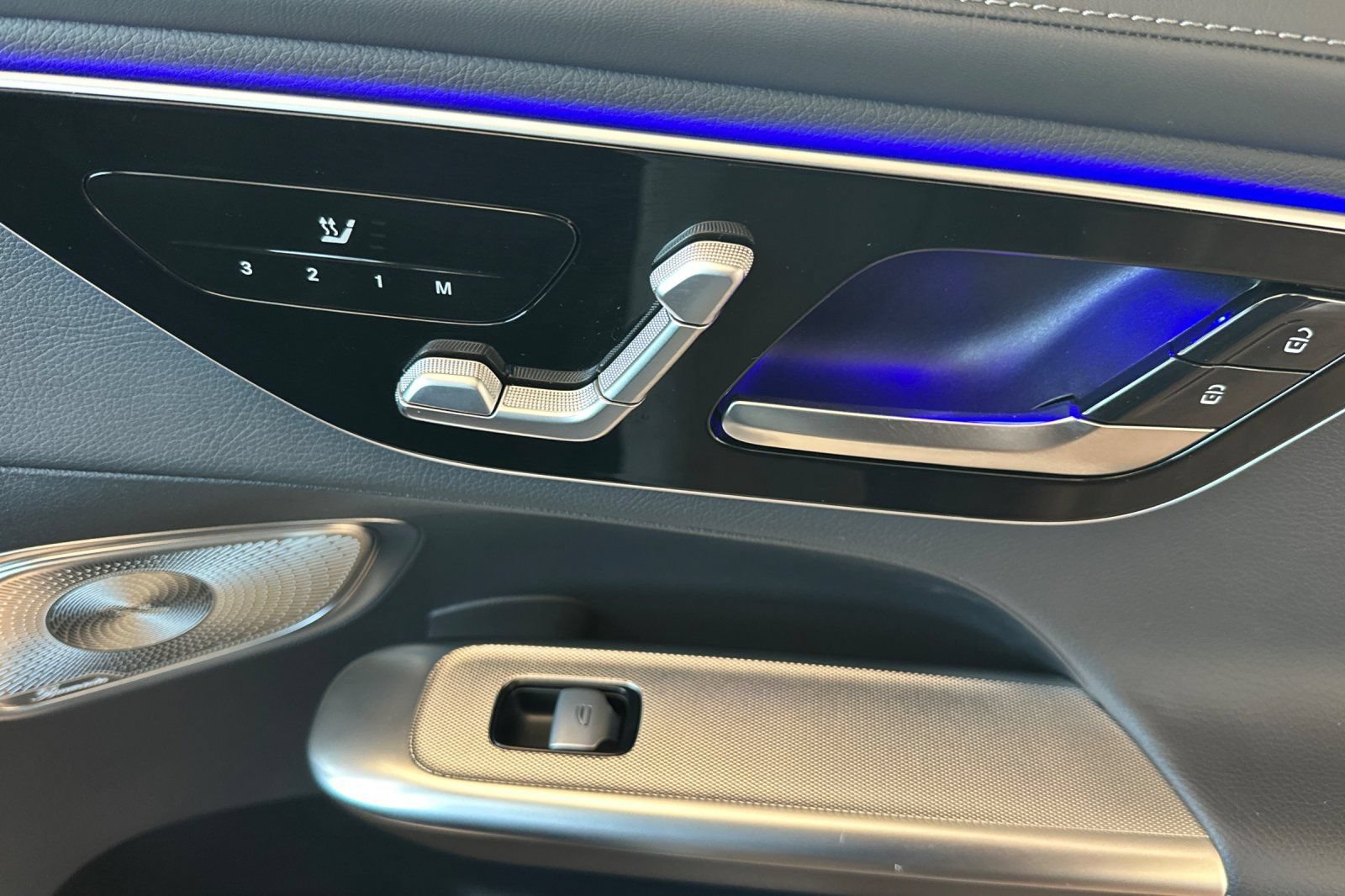 Certified 2024 Mercedes-Benz GLC 300 4MATIC image 21
