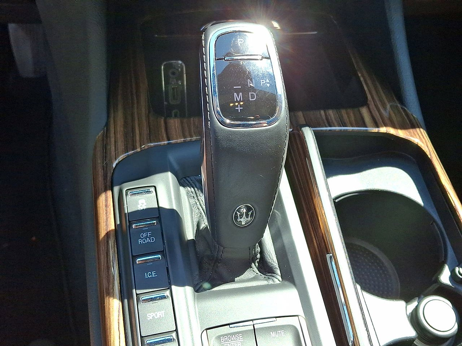 Certified 2022 Maserati Levante GT image 12
