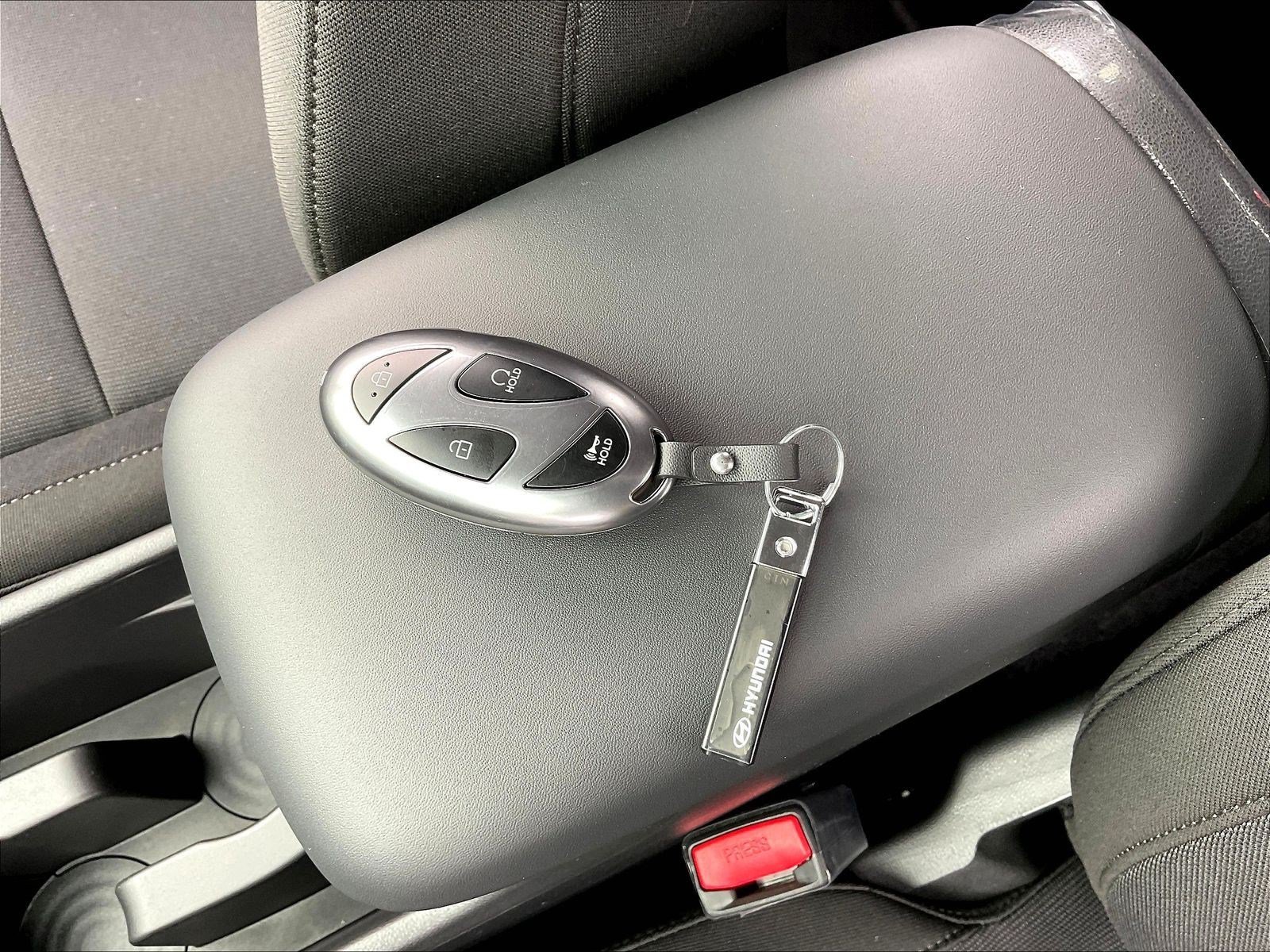 New 2027 Hyundai Kona SEL Sport AWD/4WD image 22