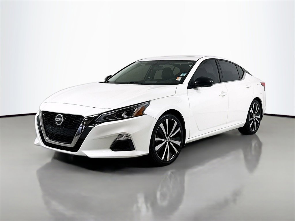Used 2019 Nissan Altima 2.5 SR w/ SR Premium Package