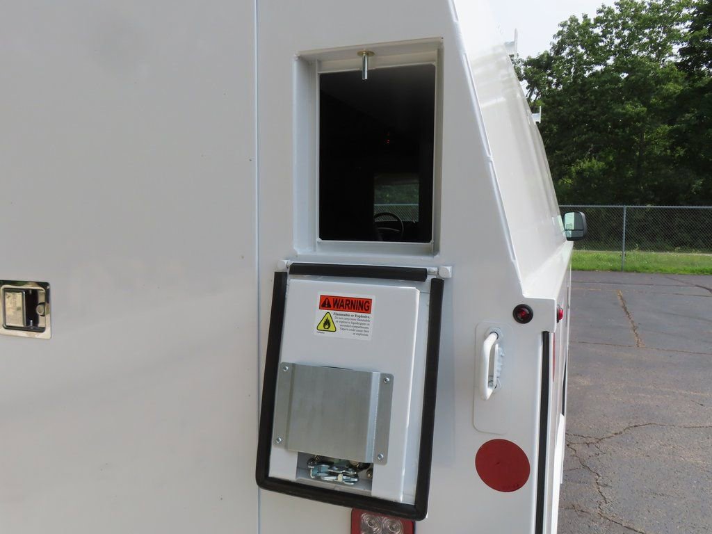 New 2025 Chevrolet Express 3500 w/ Power Convenience Package image 16