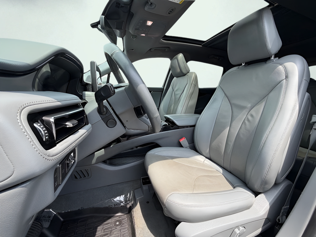Used 2021 Lincoln Nautilus Reserve FWD image 17