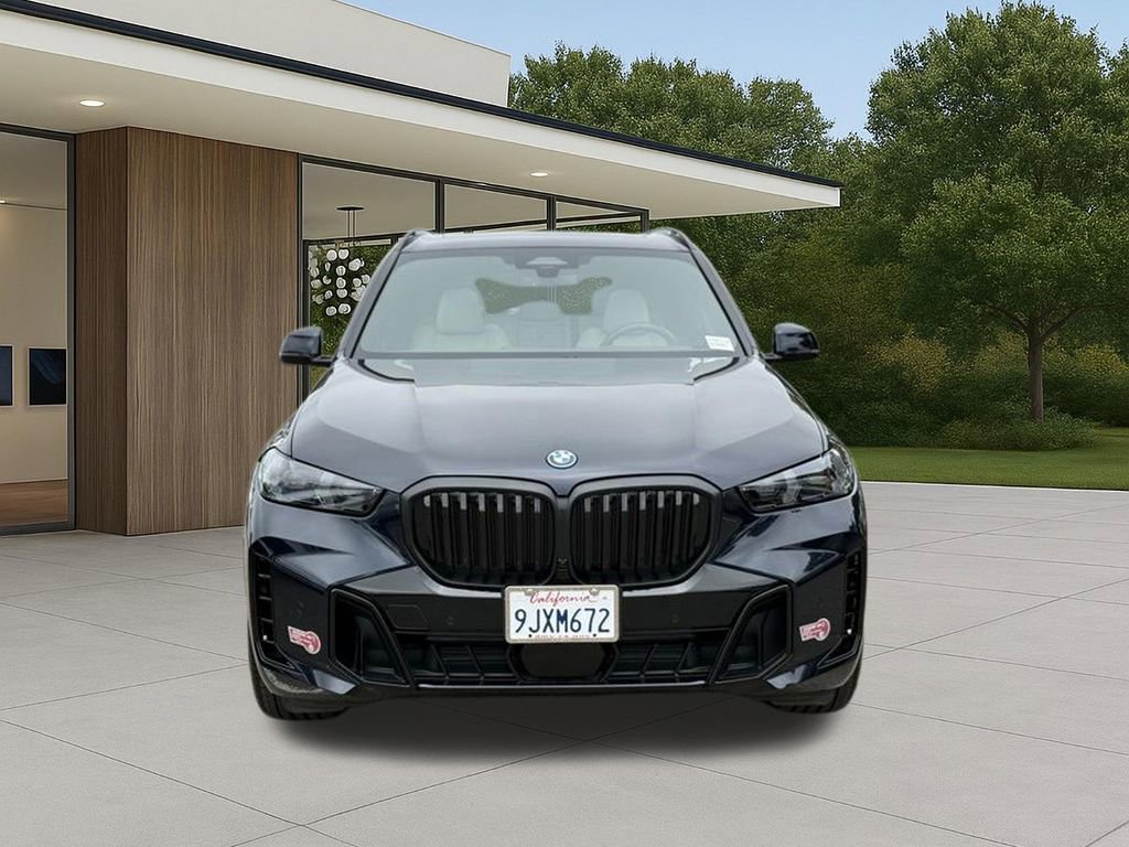 Certified 2024 BMW X5 xDrive50e w/ M Sport Package AWD/4WD image 4