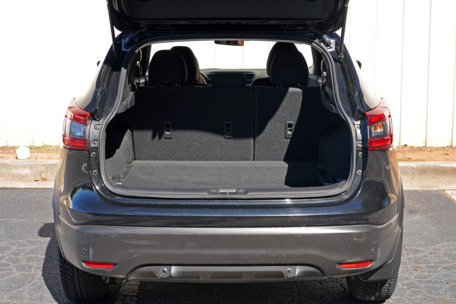 Used 2021 Nissan Rogue Sport S FWD image 9