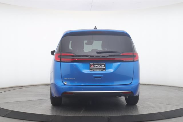 New 2027 Chrysler Pacifica Select FWD image 11