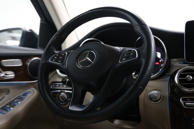 Used 2018 Mercedes-Benz GLC 300 4MATIC image 44