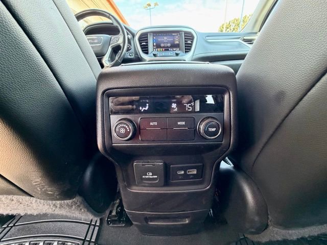 Used 2020 GMC Acadia SLT AWD/4WD image 17