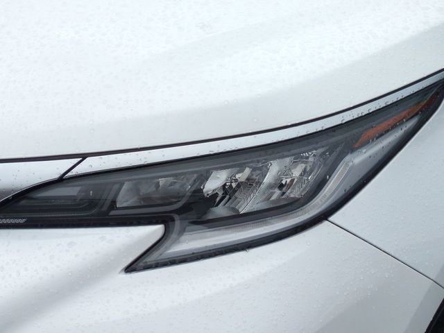 Used 2023 Toyota Sienna XSE image 9