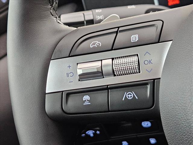 Certified 2026 Hyundai Tucson Limited AWD/4WD image 17