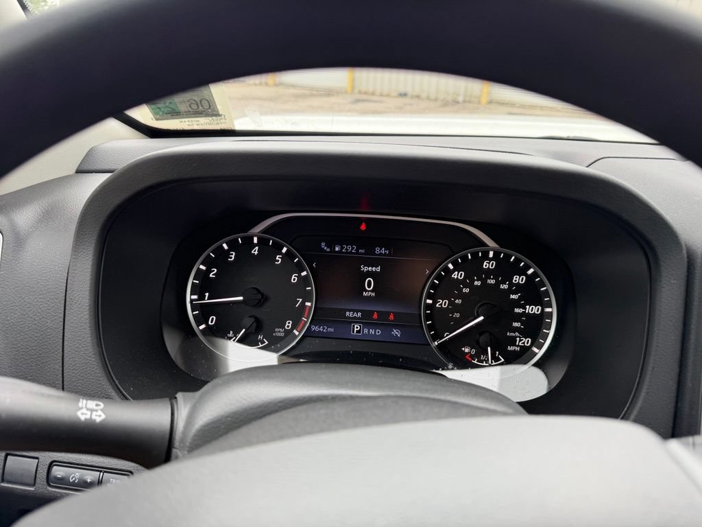 Used 2025 Nissan Frontier SV RWD image 17