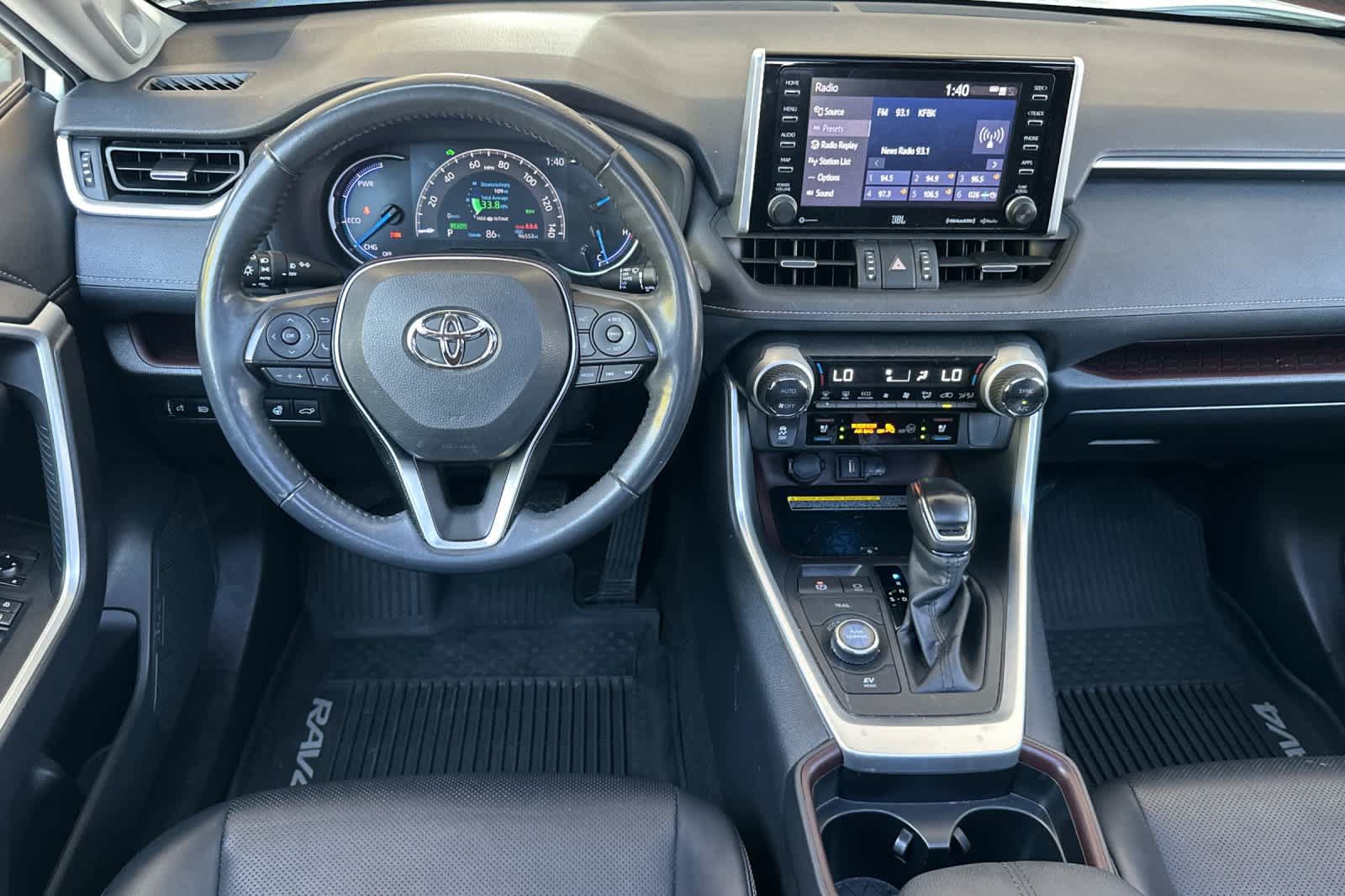 Used 2020 Toyota RAV4 Limited AWD/4WD image 15