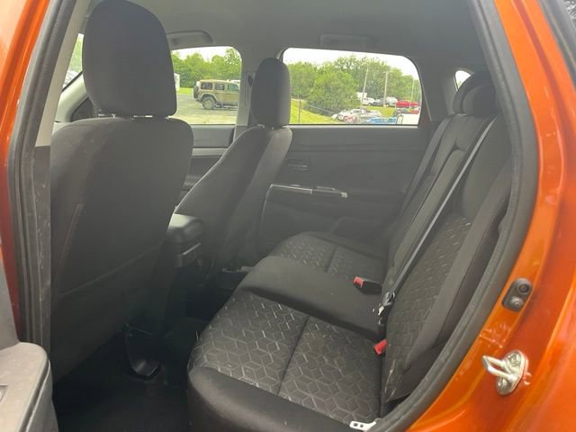 Used 2020 Mitsubishi Outlander Sport SE FWD image 11