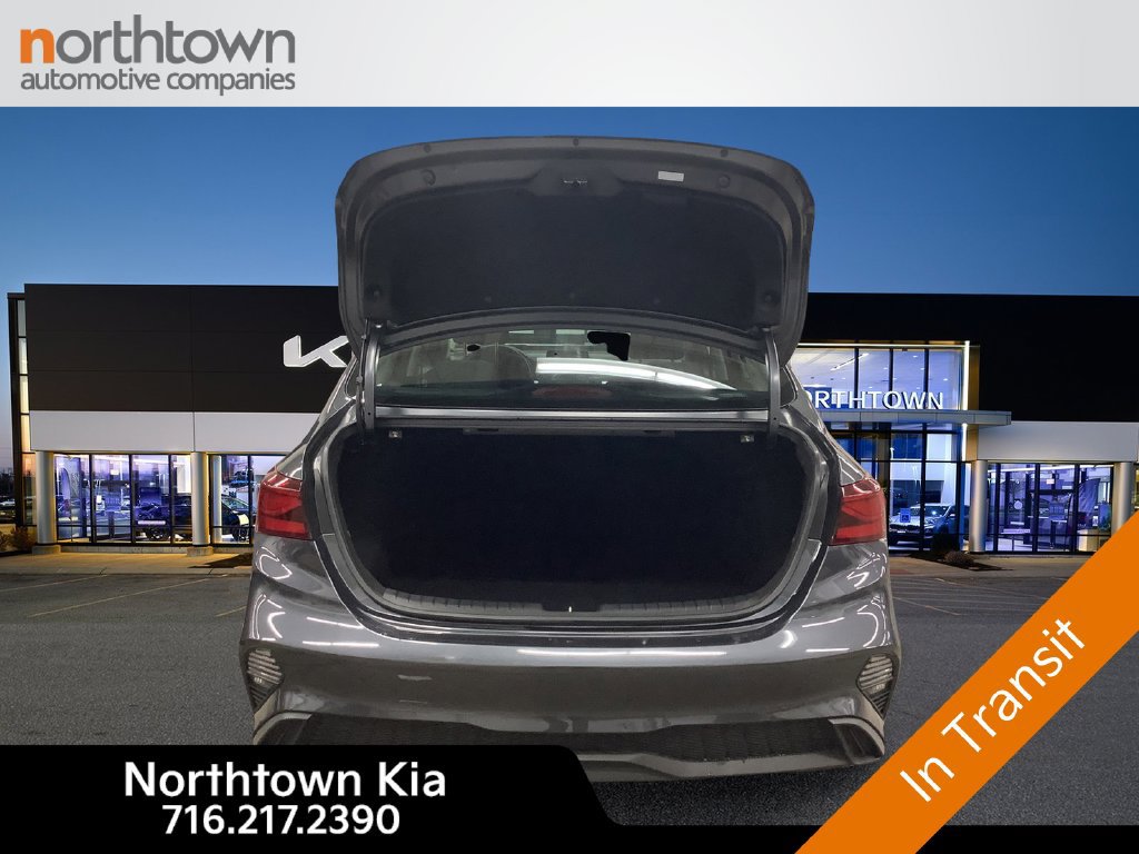 Used 2024 Kia Forte LXS w/ LXS Technology Package FWD image 21
