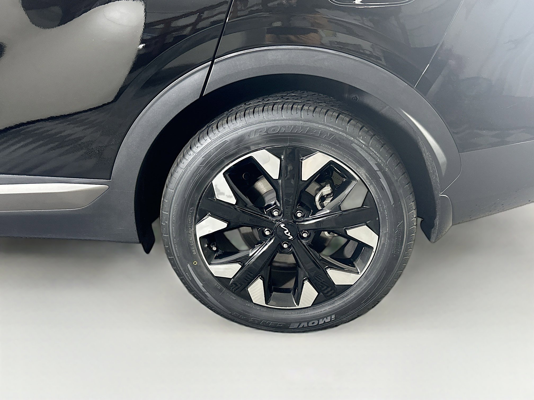 Used 2024 Kia Sportage X-Line w/ X-Line Premium Package image 11
