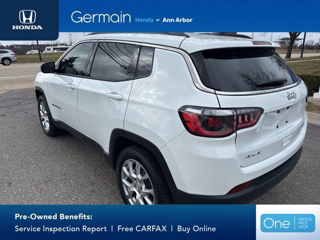 Used 2023 Jeep Compass Latitude AWD/4WD image 11