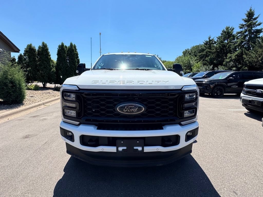 Used 2025 Ford F250 Lariat w/ Lariat Ultimate Package AWD/4WD image 3
