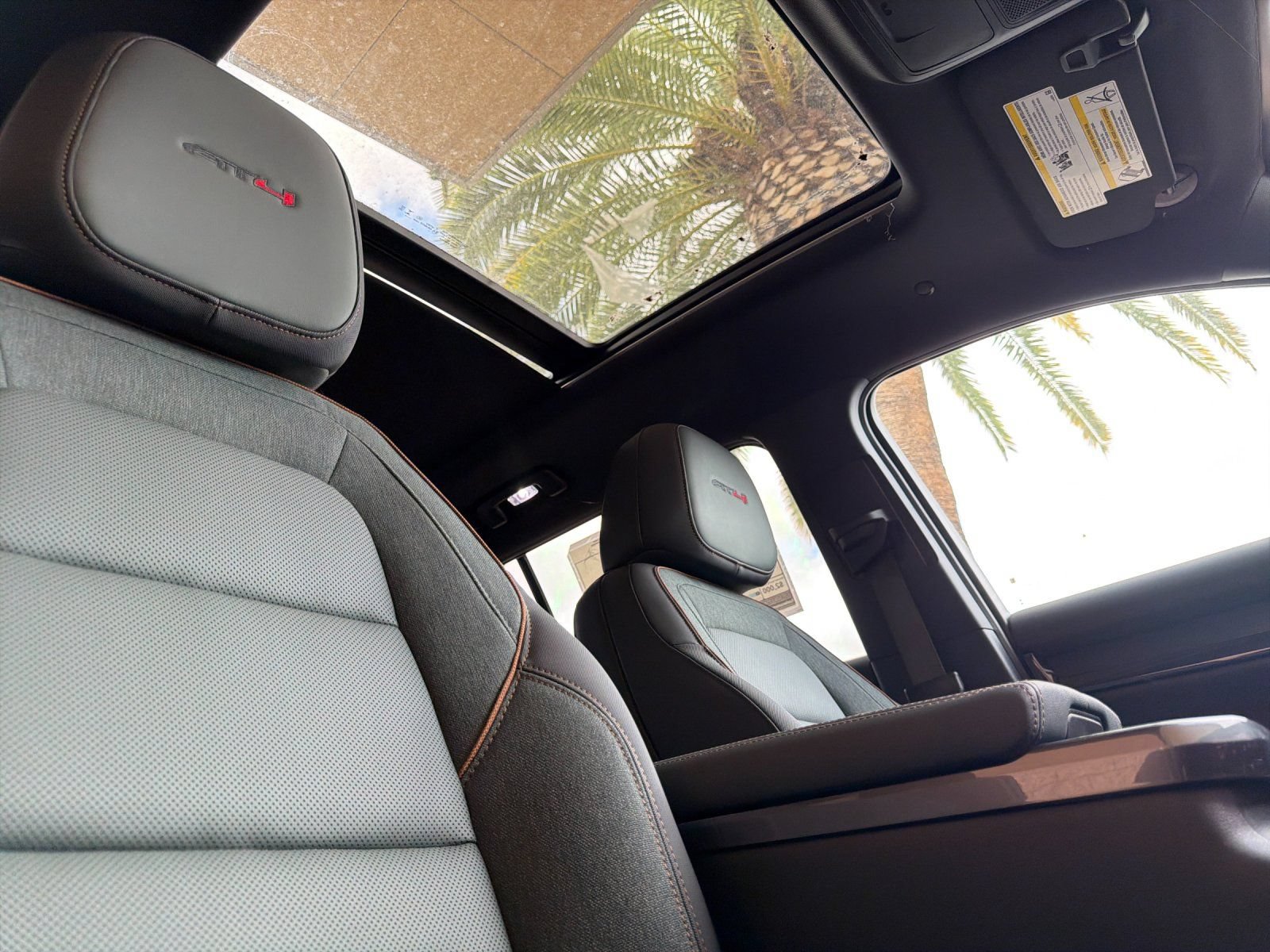 New 2026 GMC Terrain AT4 w/ Technology Package II AWD/4WD image 17