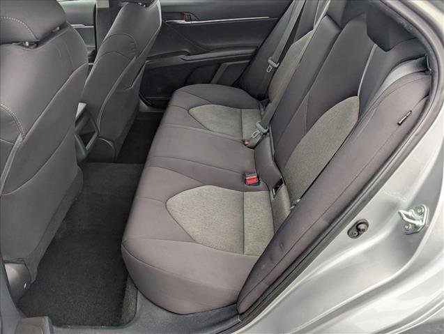 Used 2022 Toyota Camry LE image 12
