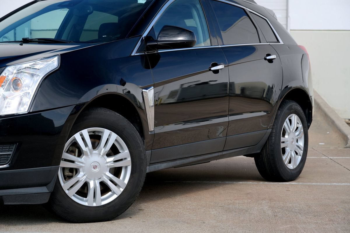 Used 2013 Cadillac SRX Luxury w/ Driver Awareness Package FWD image 23
