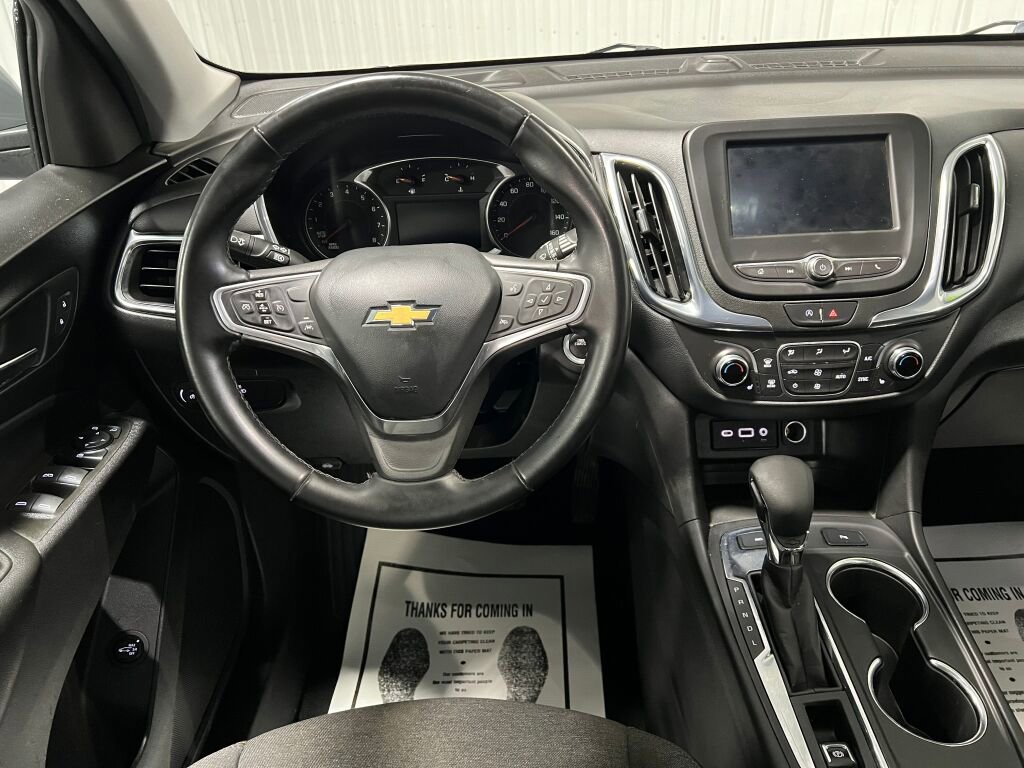 Used 2023 Chevrolet Equinox LT image 4