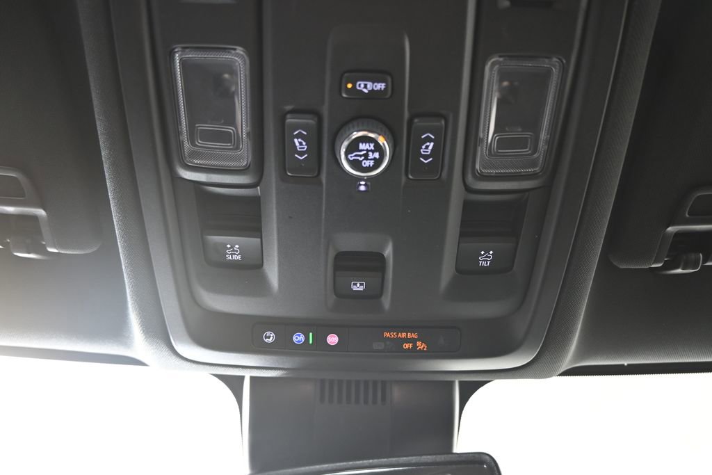 Used 2025 Chevrolet Tahoe RST w/ Comfort Package image 36