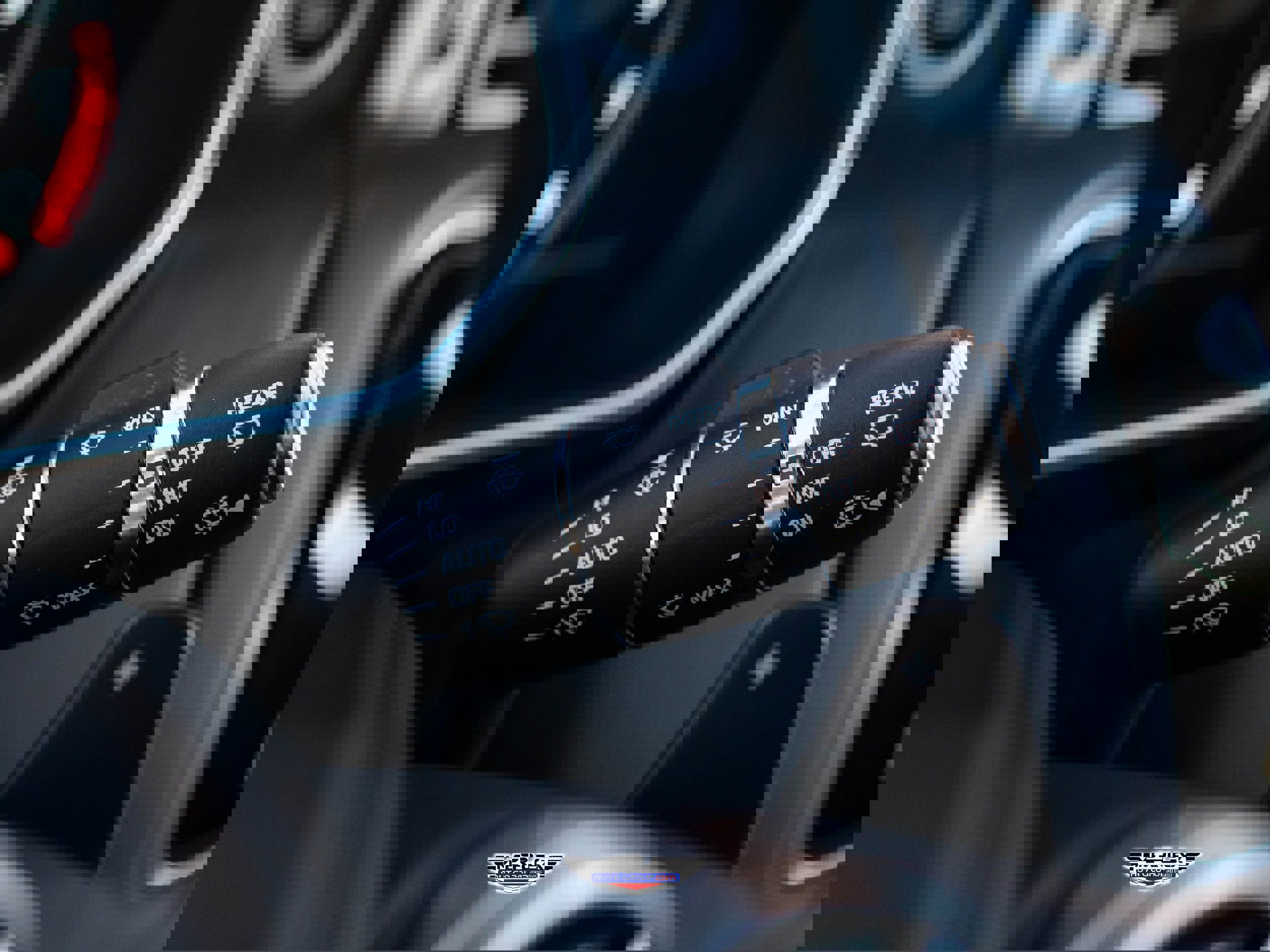 Used 2020 Land Rover Range Rover HSE image 28