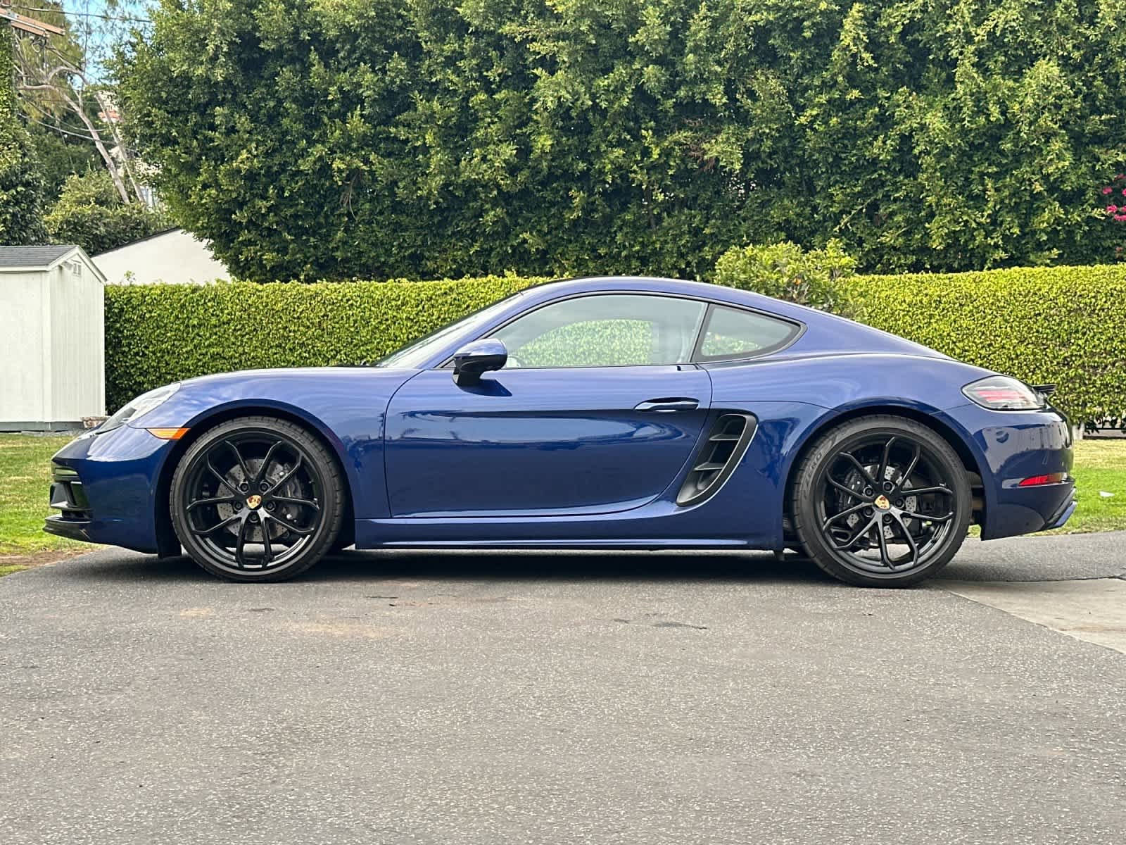 Certified 2025 Porsche 718 Cayman RWD image 2