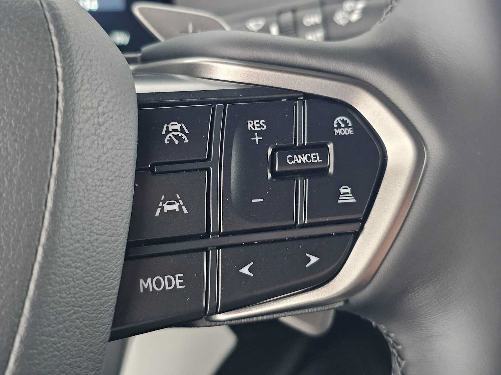 New 2026 Lexus GX 550 w/ Accessory Package (2T) AWD/4WD image 32