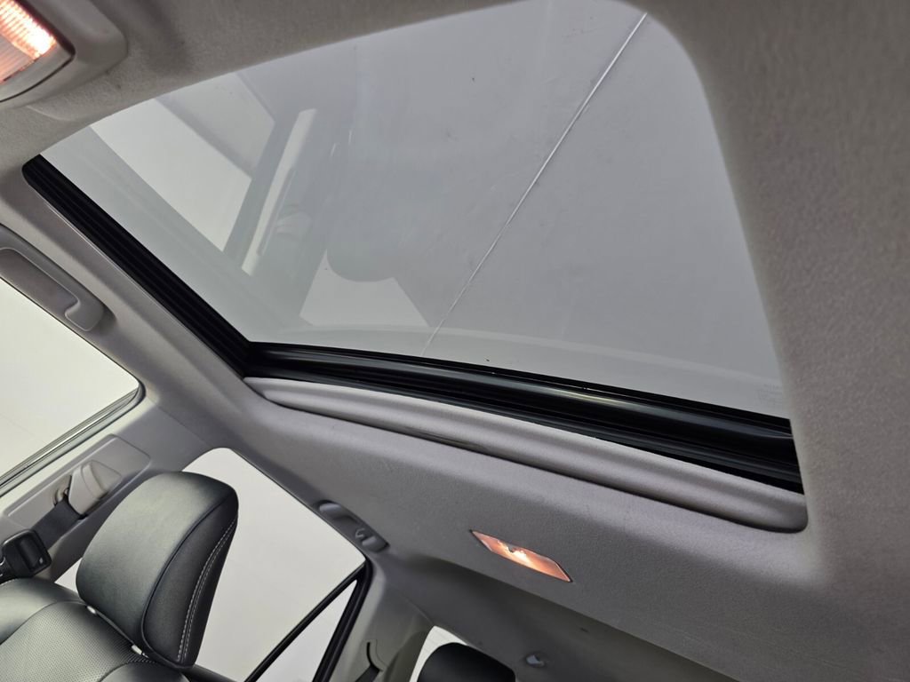 Used 2019 Toyota 4Runner Limited AWD/4WD image 11