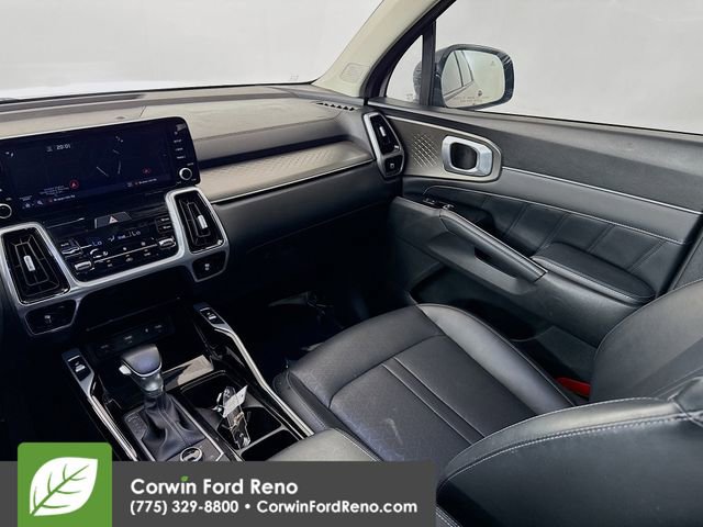 Used 2021 Kia Sorento SX image 24