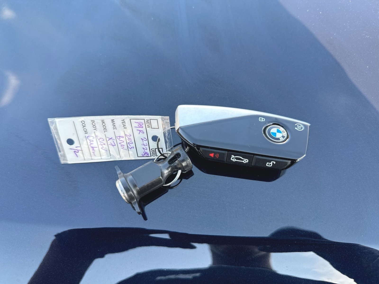 Used 2023 BMW X7 xDrive40i w/ M Sport Package image 39