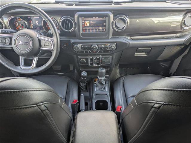 Used 2019 Jeep Wrangler Unlimited Sahara AWD/4WD image 16