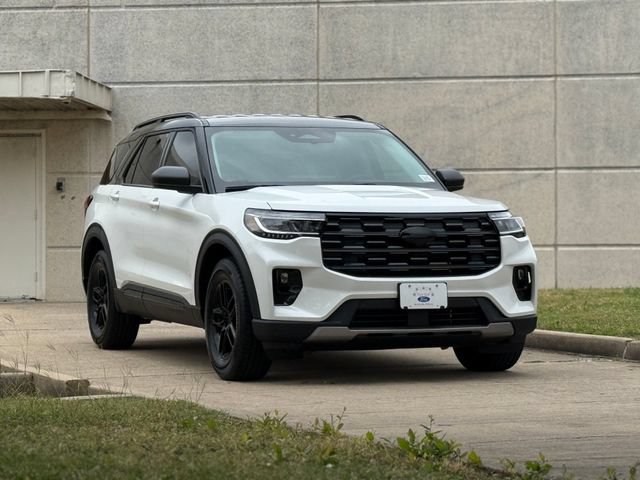 New 2026 Ford Explorer Active w/ Active Comfort Package RWD image 2