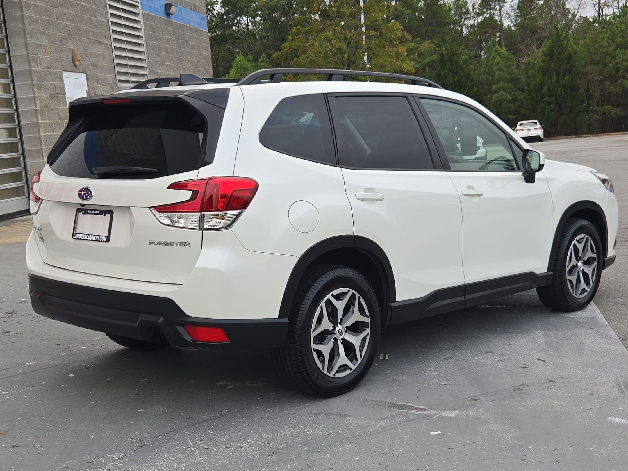 Used 2024 Subaru Forester Premium AWD/4WD image 7