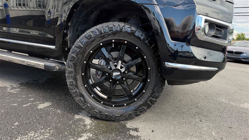 Used 2017 Toyota 4Runner Limited AWD/4WD image 14