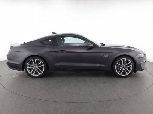 Used 2022 Ford Mustang GT Premium w/ Equipment Group 401A RWD image 2