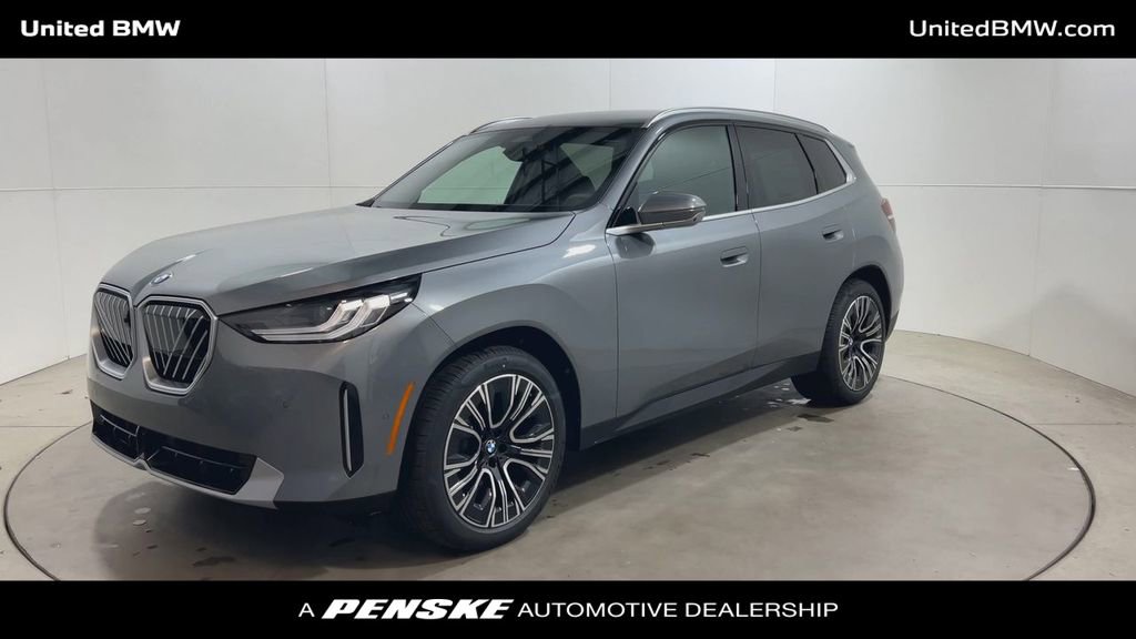 Used 2025 BMW X3 xDrive30i w/ Premium Package AWD/4WD image 4