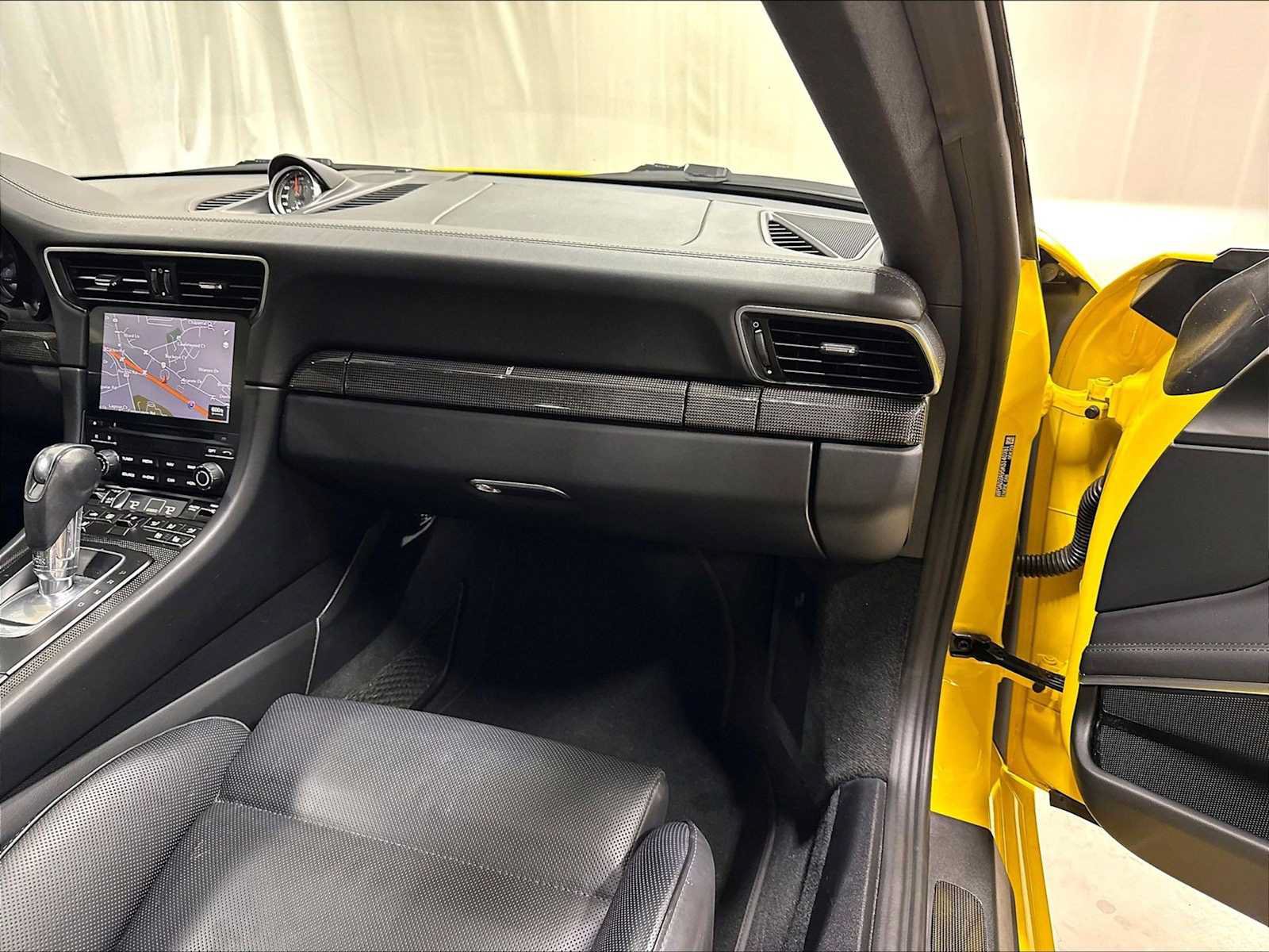 Used 2019 Porsche 911 Turbo AWD/4WD image 27