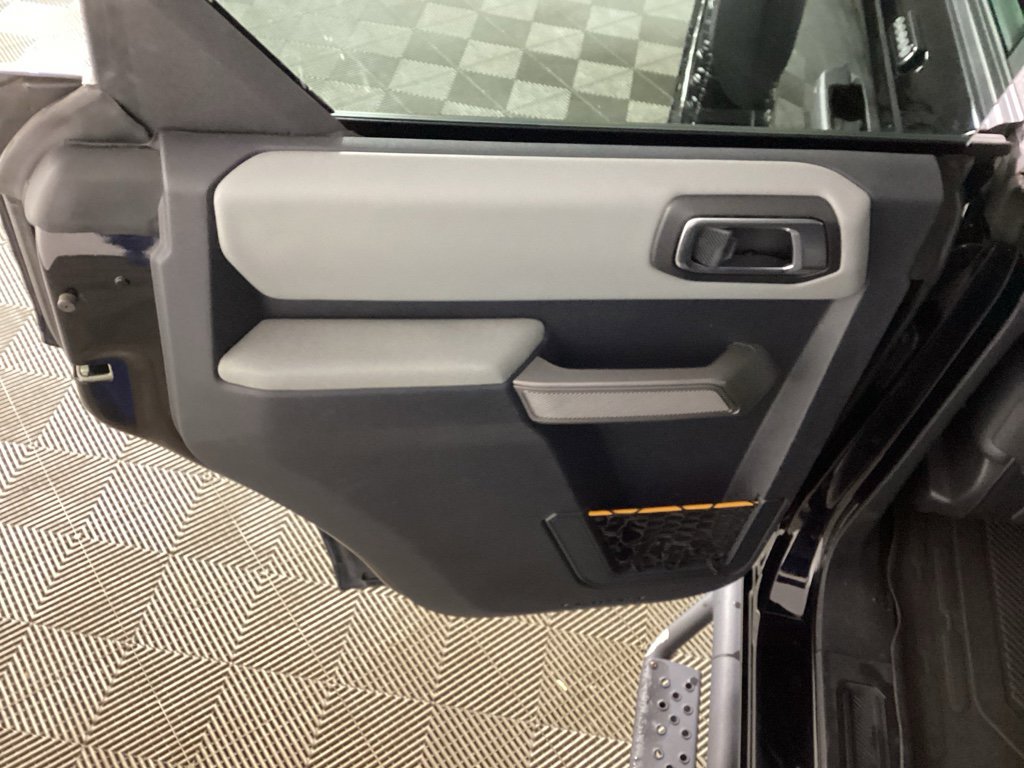 Used 2022 Ford Bronco Badlands w/ Sasquatch Package image 14