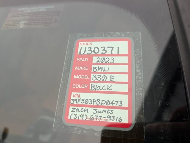 Used 2023 BMW 330e xDrive w/ Convenience Package image 39
