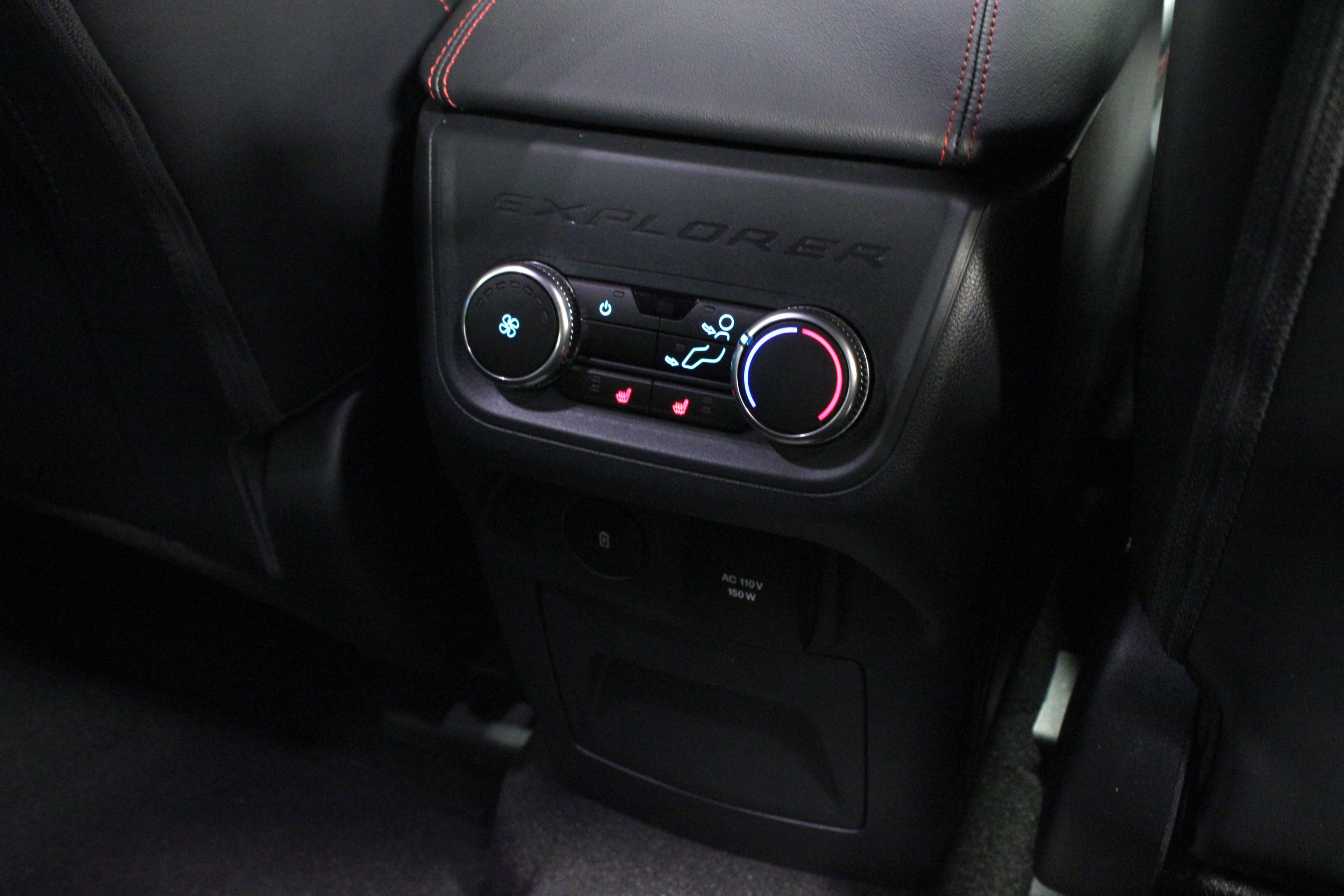 Used 2025 Ford Explorer ST image 20