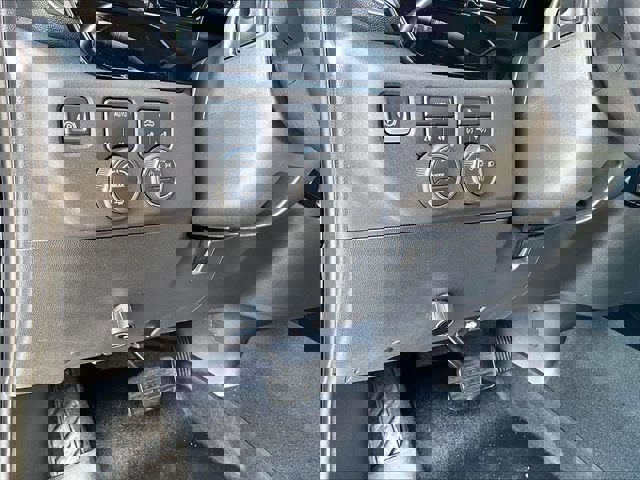 Used 2022 Chevrolet Silverado 1500 RST AWD/4WD image 29