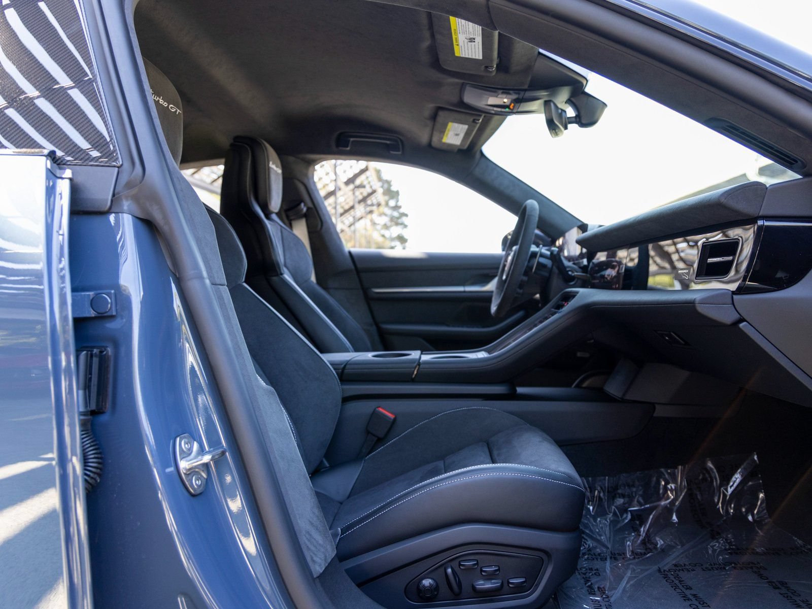 New 2025 Porsche Taycan Turbo GT AWD/4WD image 59