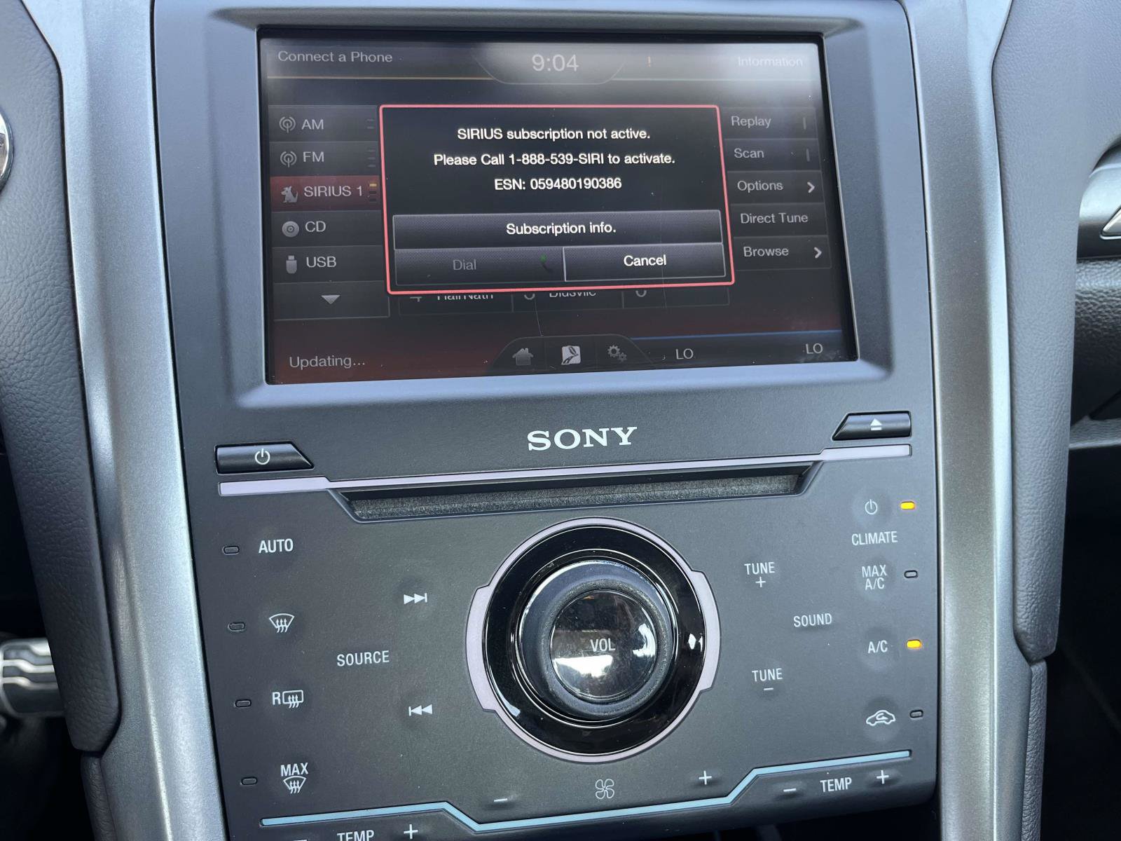 Used 2014 Ford Fusion Titanium FWD image 20
