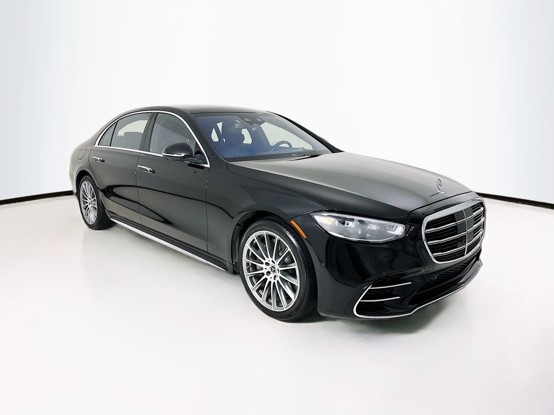 Used 2022 Mercedes-Benz S 580 4MATIC Sedan video 1