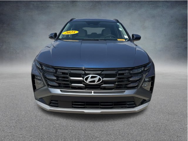 Used 2025 Hyundai Tucson SEL FWD image 2