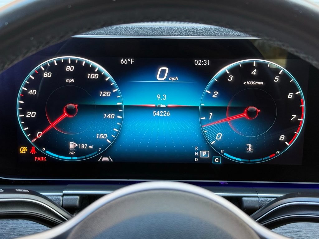 Used 2020 Mercedes-Benz GLE 350 4MATIC w/ Premium Package image 28