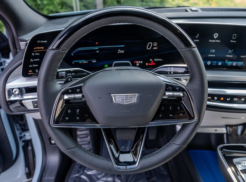 Used 2024 Cadillac Lyriq Sport AWD/4WD image 5